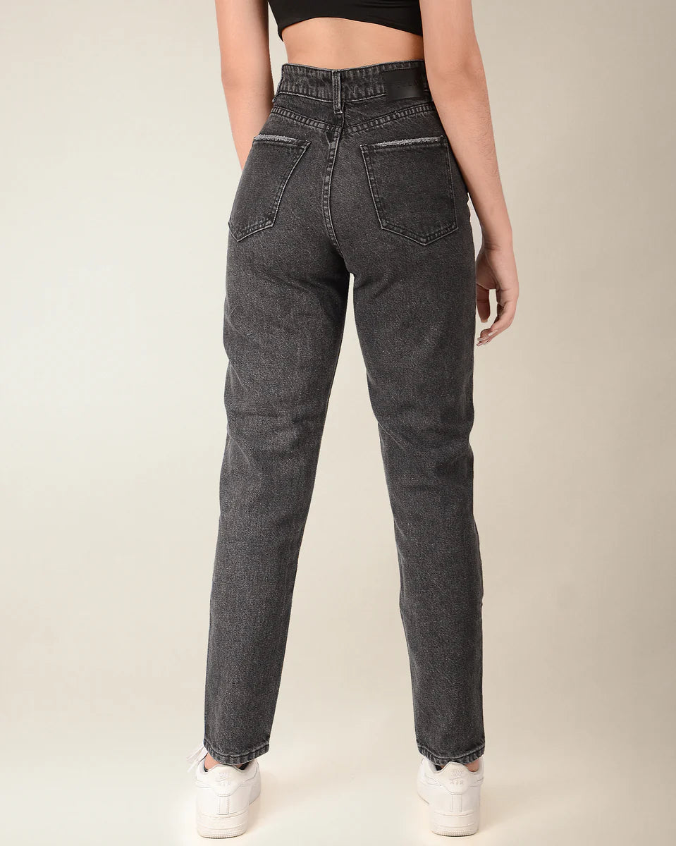 HIGH-WAISTED BLACK RIGID MOM FIT JEANS